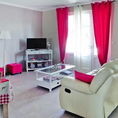 Semi-detached House - Nat01125-l
